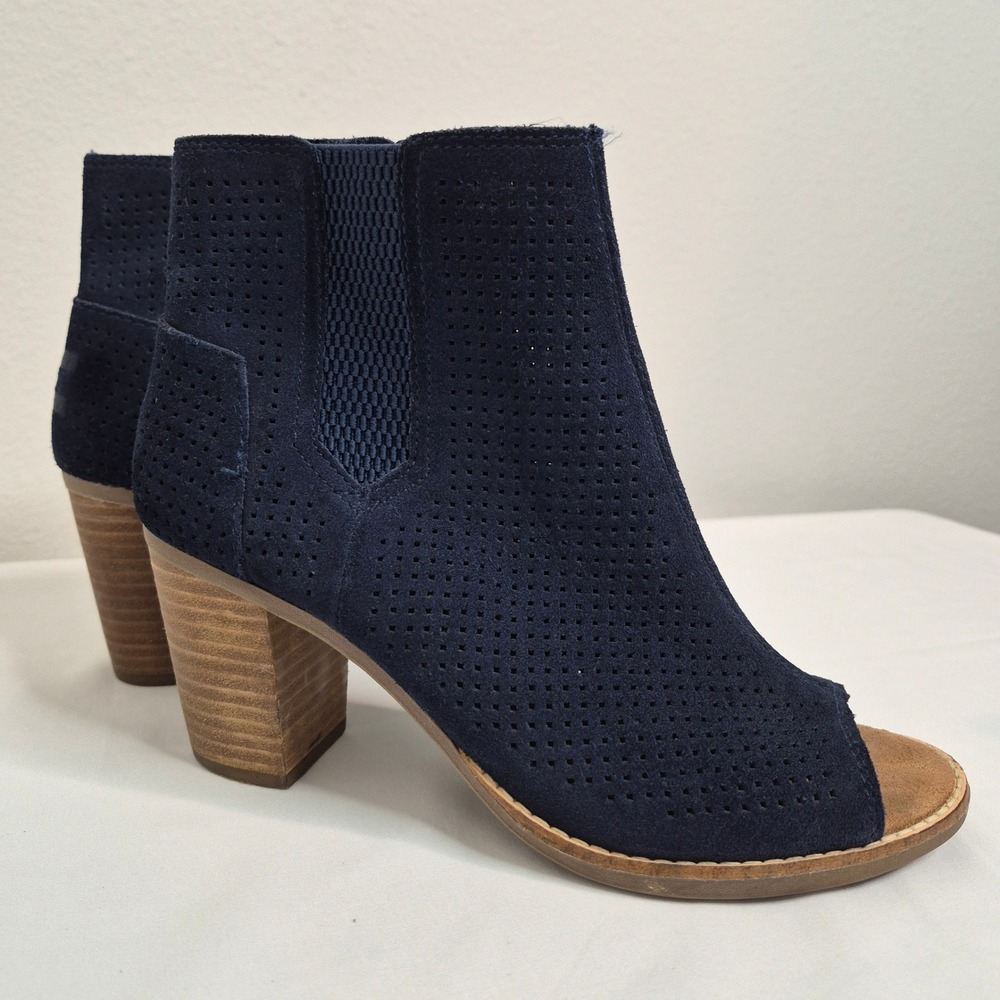 TOMS Majorca Peep Toe Booties Navy Blue Perforated Suede‎ Ankle Boots Womens 7
